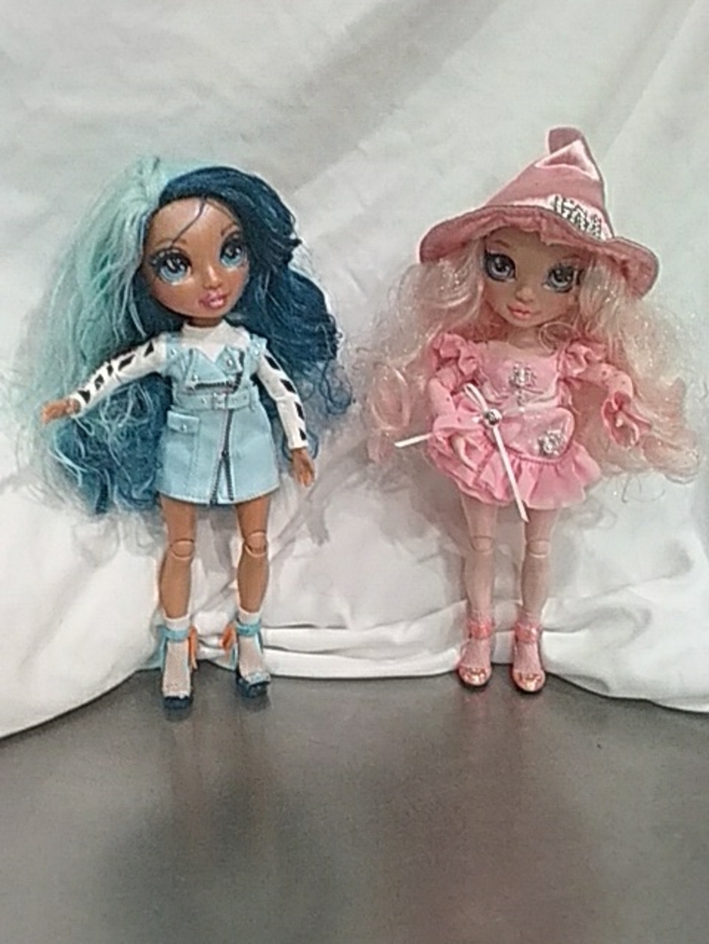 Kids Fashion Dolls Set - Blue and Pink Play Dolls